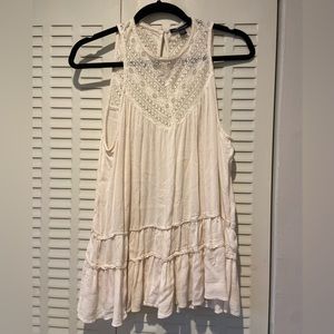 American eagle vintage lace cream tank blouse